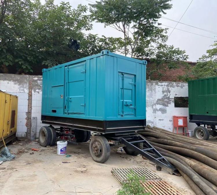 西乡塘柴油发电机机组的控制器是如何操作使用的?