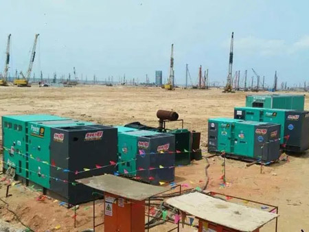 西乡塘柴油发电机组干式空气滤清器的维护成本高吗？