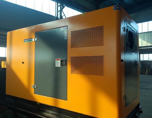 西乡塘汽油发电机组电瓶电解液的密度应该保持在什么范围？